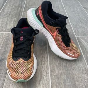 Women’s Nike Flyknit ZoomX running shoes.